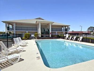 фото отеля Holiday Inn Express Savannah S I-95 Richmond Hill