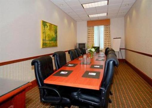 фото отеля Holiday Inn Express Savannah S I-95 Richmond Hill