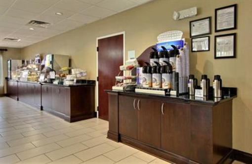 фото отеля Holiday Inn Express Savannah S I-95 Richmond Hill