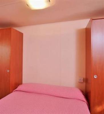 фото отеля Camping Cabopino Bungalows Marbella