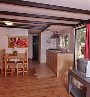 фото отеля Camping Cabopino Bungalows Marbella