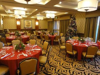 фото отеля Hampton Inn & Suites - Riverside Corona East