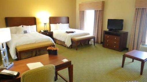 фото отеля Hampton Inn & Suites - Riverside Corona East