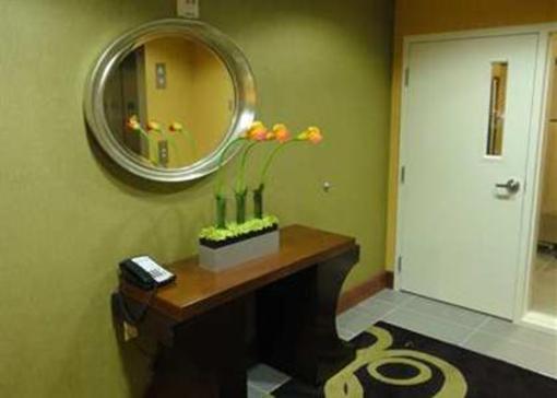 фото отеля Hampton Inn & Suites - Riverside Corona East
