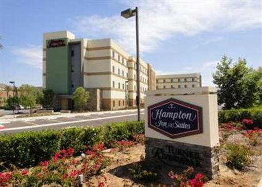 фото отеля Hampton Inn & Suites - Riverside Corona East