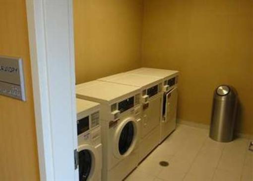 фото отеля Hampton Inn & Suites - Riverside Corona East