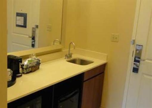 фото отеля Hampton Inn & Suites - Riverside Corona East