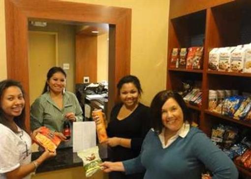 фото отеля Hampton Inn & Suites - Riverside Corona East