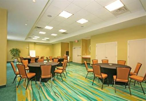фото отеля SpringHill Suites Durham Chapel Hill