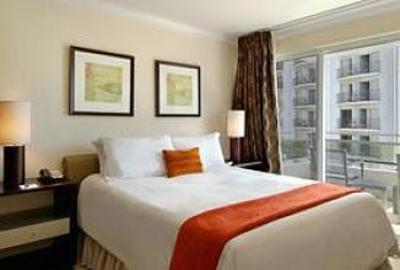 фото отеля Outrigger Regency on Beachwalk Hotel Honolulu