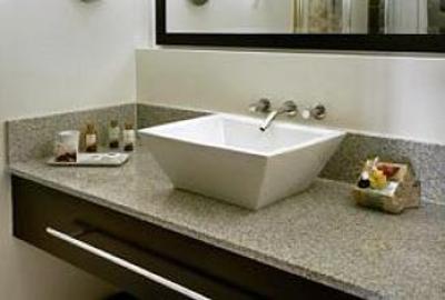фото отеля Outrigger Regency on Beachwalk Hotel Honolulu