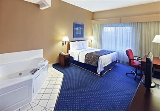 фото отеля Courtyard Hotel Dallas Mesquite (Texas)