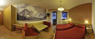 фото отеля Hotel Laresh