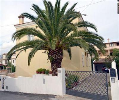 фото отеля Bed & Breakfast Oliena