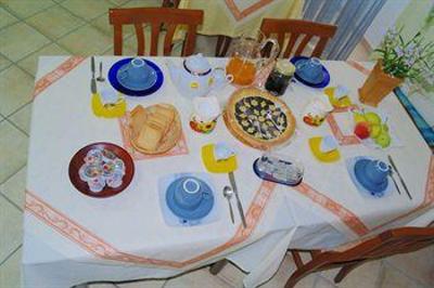 фото отеля Bed & Breakfast Oliena