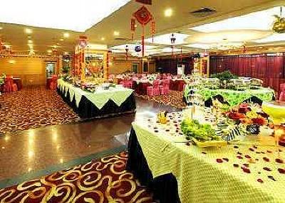 фото отеля Weilong Hotel Kunming