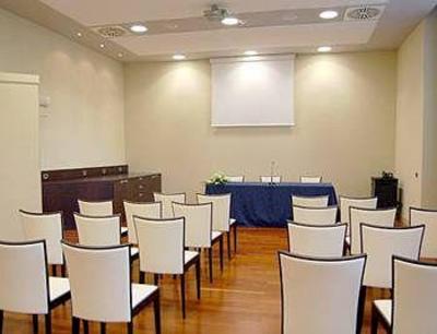 фото отеля Cremona Palace Hotel