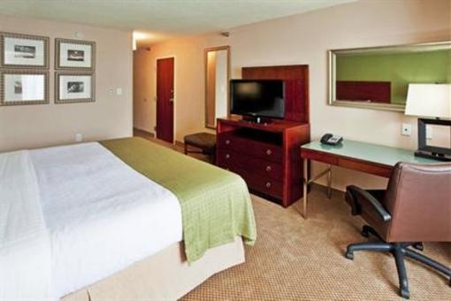 фото отеля Holiday Inn Richmond South-Bells Road