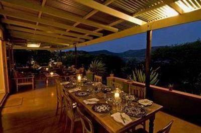 фото отеля Three Tree Hill Lodge