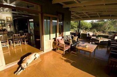 фото отеля Three Tree Hill Lodge