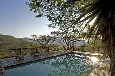 фото отеля Three Tree Hill Lodge