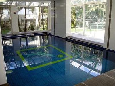 фото отеля Seacrest Beachfront Holiday Apartments Gold Coast