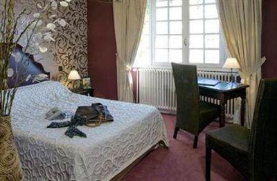 фото отеля Logis La Thomasse