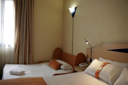 фото отеля Holiday Inn Express Madrid-Sebastian de los Reyes