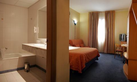 фото отеля Holiday Inn Express Madrid-Sebastian de los Reyes