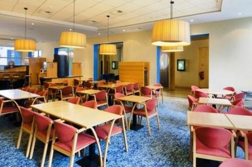 фото отеля Holiday Inn Express Mechelen City Centre