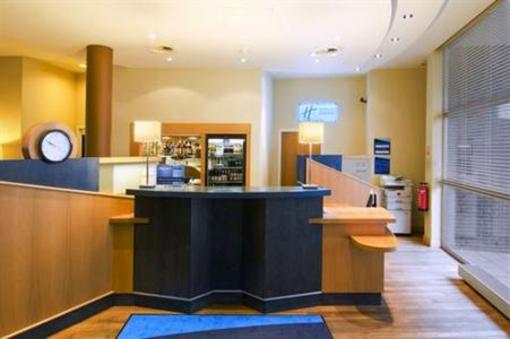 фото отеля Holiday Inn Express Mechelen City Centre
