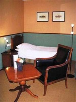 фото отеля Auberge Du Bonheur