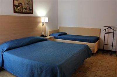 фото отеля Hotel Caesar Pesaro