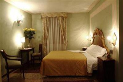 фото отеля Hotel Marconi Venice