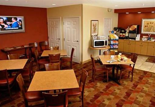 фото отеля TownePlace Suites Stafford