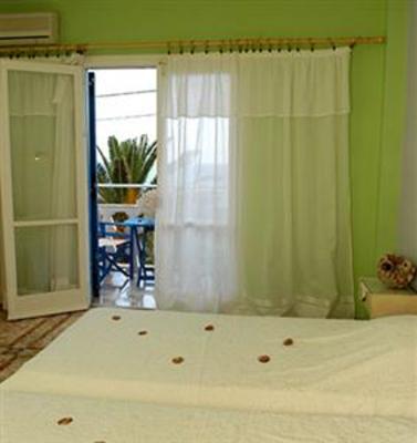 фото отеля Kokkari Beach Hotel