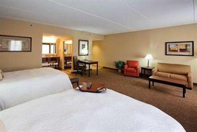 фото отеля Hampton Inn & Suites Burlington (North Carolina)