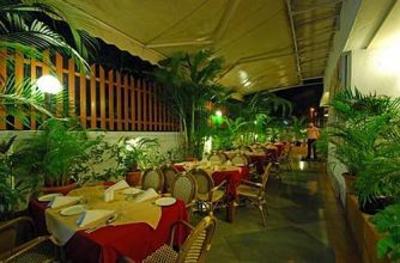 фото отеля Park Central Hotel Pune