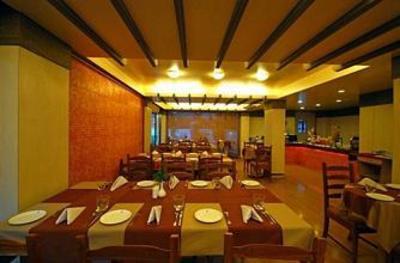 фото отеля Park Central Hotel Pune