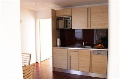 фото отеля Star Apartments Maria-Theresien-Strabe
