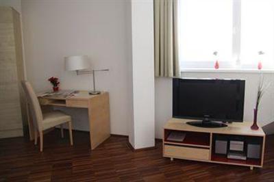 фото отеля Star Apartments Maria-Theresien-Strabe