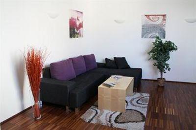 фото отеля Star Apartments Maria-Theresien-Strabe