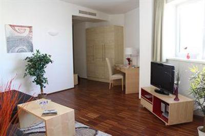 фото отеля Star Apartments Maria-Theresien-Strabe