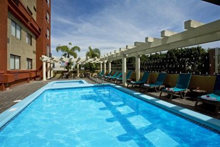 фото отеля Fiesta Inn Guadalajara
