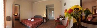 фото отеля Kriopigi Beach Hotel