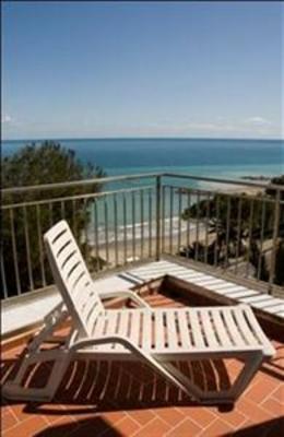 фото отеля Ambassador Hotel Laigueglia