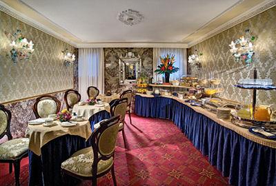 фото отеля BEST WESTERN Montecarlo