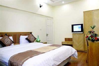 фото отеля Bro&Sis Hotel - Hang Bun