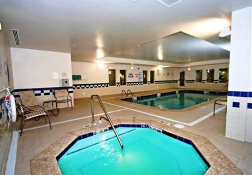 фото отеля Fairfield Inn and Suites Greensboro