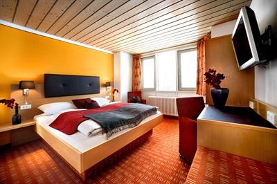 фото отеля Hotel Waldhorn Kempten im Allgau